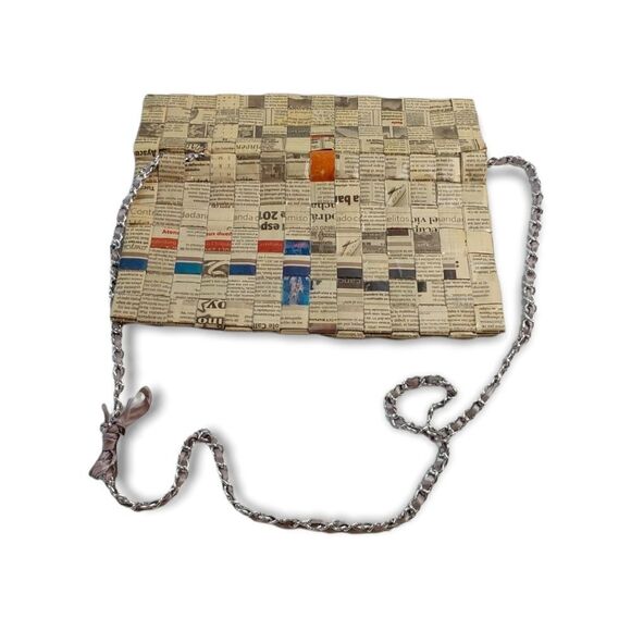 Women’s Recycled Newspaper Multicolor Art Handbag Crossbody With Chain - Picture 5 of 11